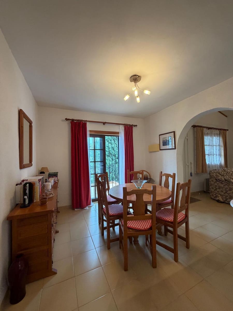 2 sypialnia Willa na sprzedaż w Pedreguer z basenem garażem - 285 000 € (Ref: 9458426)