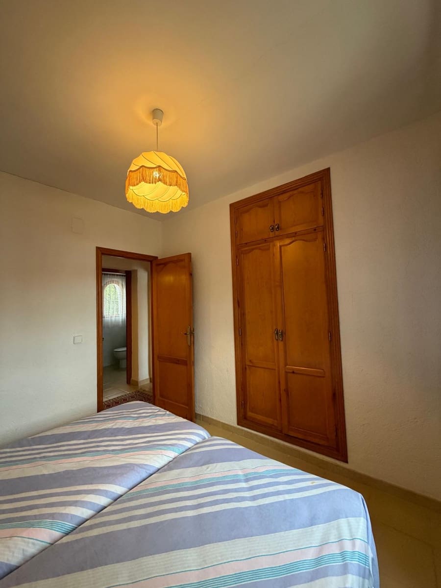 2 sypialnia Willa na sprzedaż w Pedreguer z basenem garażem - 285 000 € (Ref: 9458426)