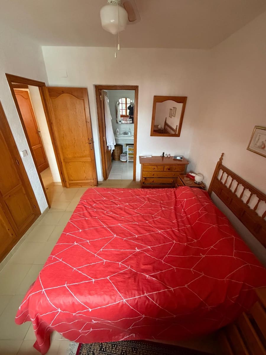 2 sypialnia Willa na sprzedaż w Pedreguer z basenem garażem - 285 000 € (Ref: 9458426)