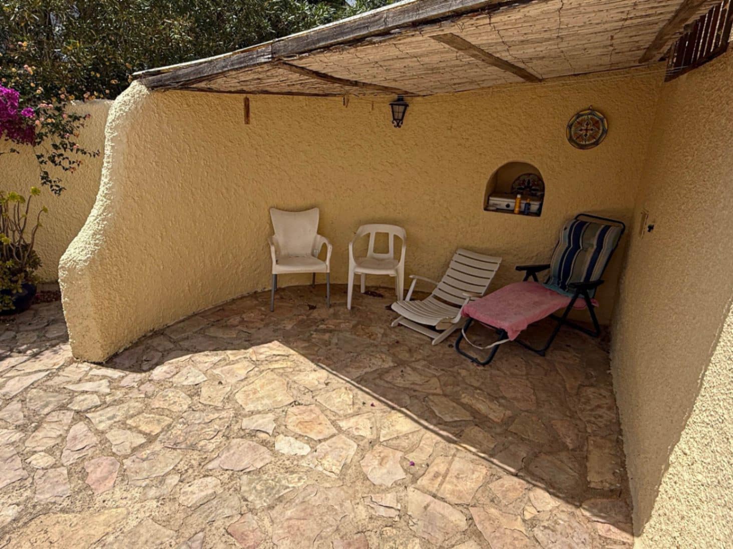 2 bedroom Villa for sale in Pedreguer with pool garage - € 325,000 (Ref: 9473349)