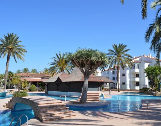 1 bedroom Apartment for sale in Denia with pool garage - € 153,000 (Ref: 9481499)