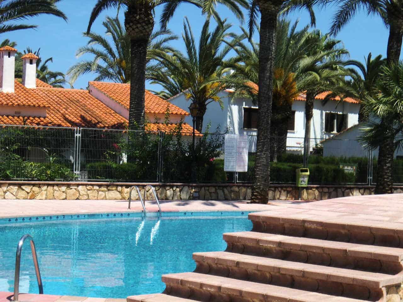1 bedroom Apartment for sale in Denia with pool garage - € 153,000 (Ref: 9481499)