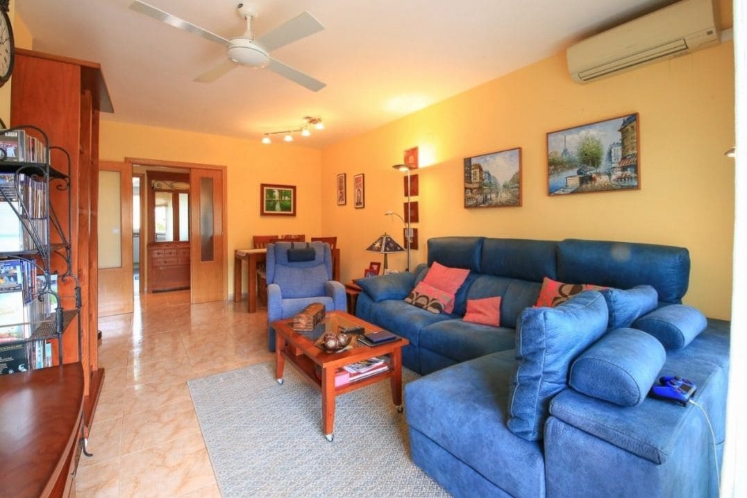 3 bedroom Apartment for sale in Denia with pool garage - € 320,000 (Ref: 9481500)