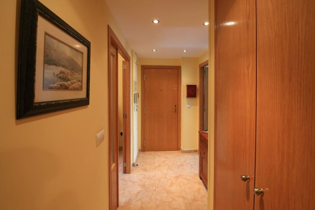 3 bedroom Apartment for sale in Denia with pool garage - € 320,000 (Ref: 9481500)