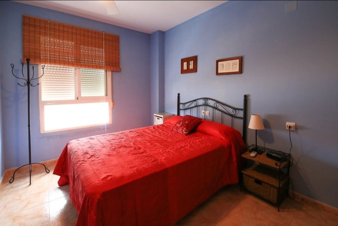 3 bedroom Apartment for sale in Denia with pool garage - € 320,000 (Ref: 9481500)