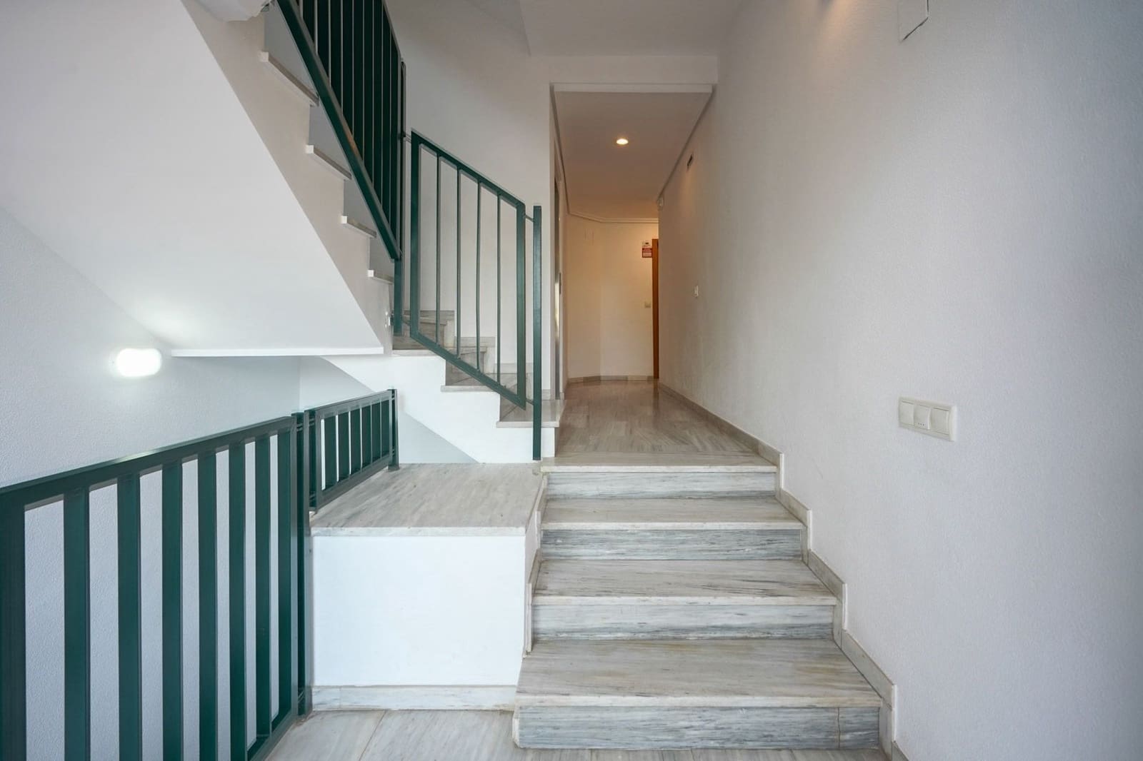 3 bedroom Apartment for sale in Denia with pool garage - € 420,000 (Ref: 9483174)