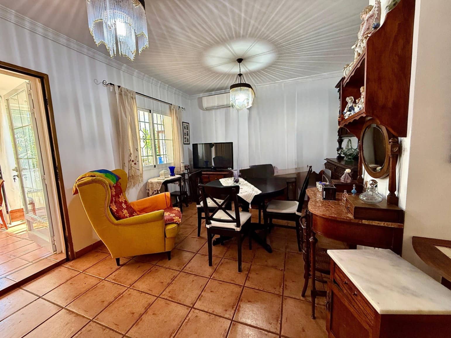 2 bedroom Villa for sale in Denia with garage - € 450,000 (Ref: 9483175)