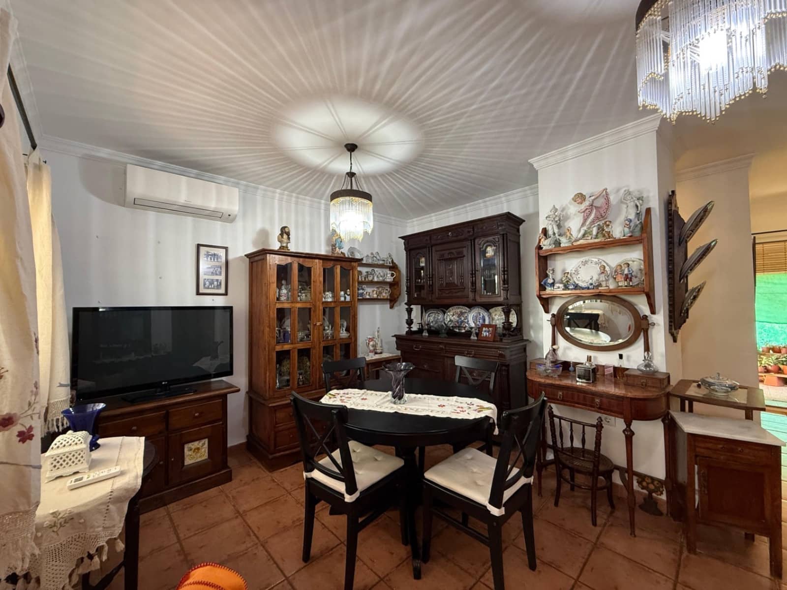 2 bedroom Villa for sale in Denia with garage - € 450,000 (Ref: 9483175)