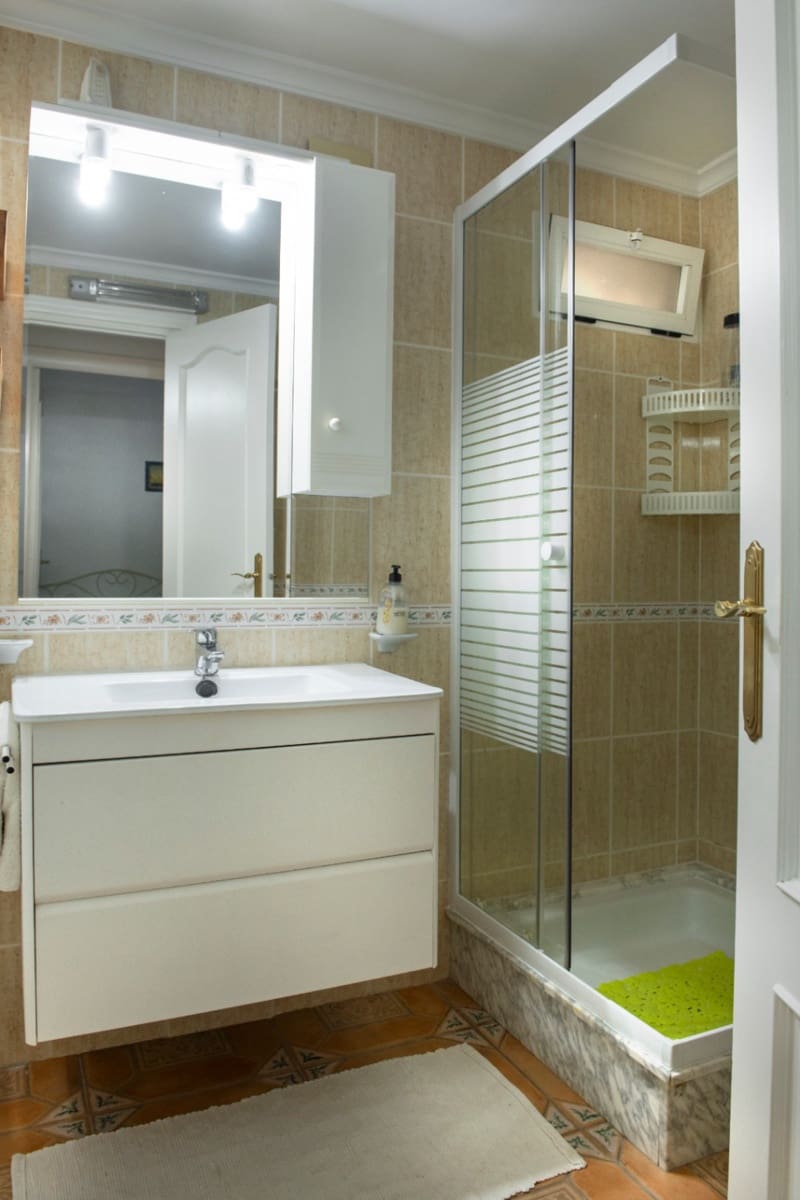 Adosado de 5 habitaciones en Dénia en venta con piscina - 440.000 € (Ref: 9483176)