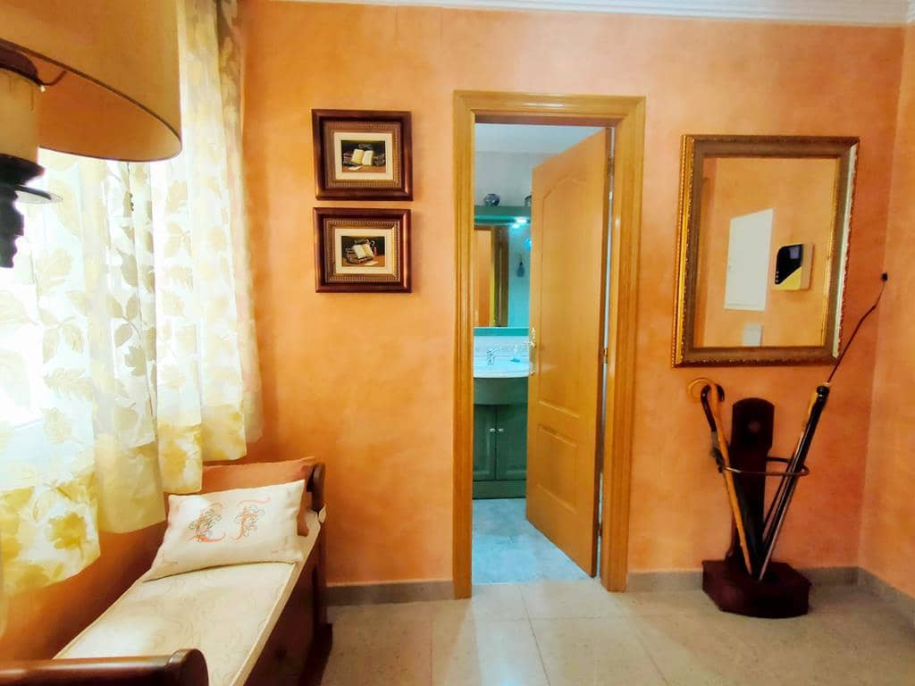 4 bedroom Townhouse for sale in Denia with garage - € 397,000 (Ref: 9483198)