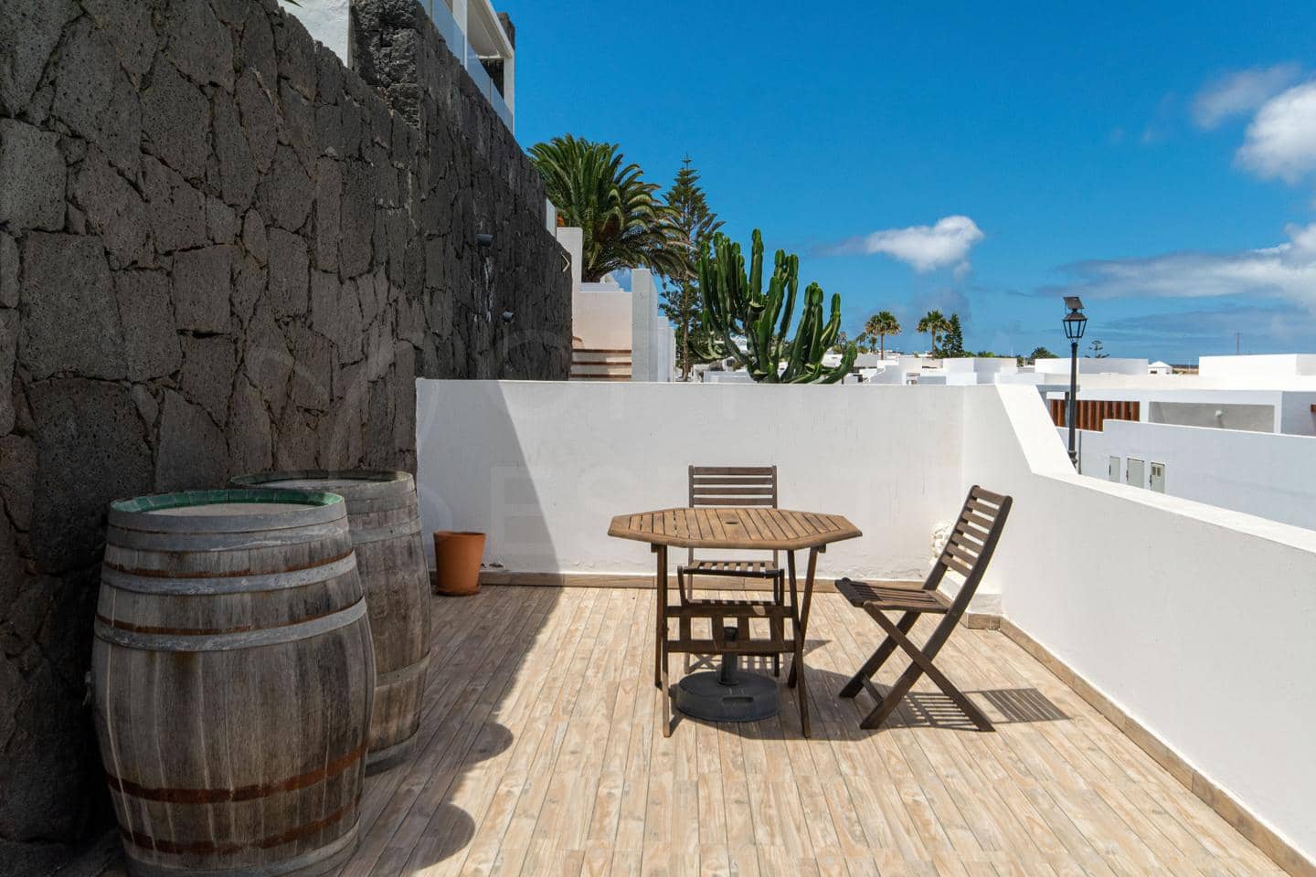 3 slaapkamer Villa te koop in Playa Blanca met zwembad - € 625.000 (Ref: 10036224)