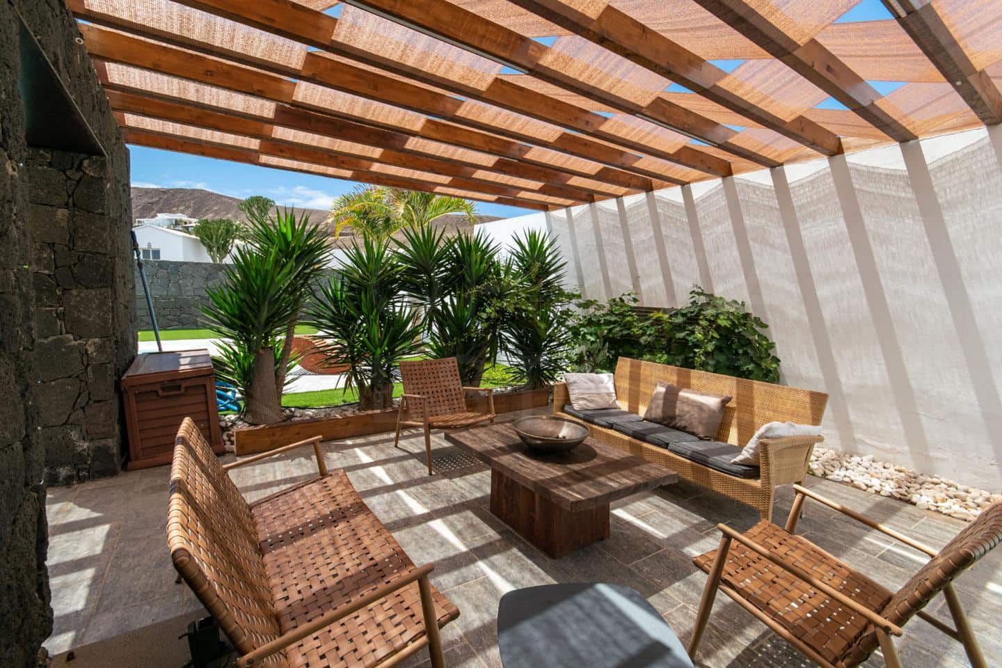3 slaapkamer Villa te koop in Playa Blanca met zwembad - € 625.000 (Ref: 10036224)