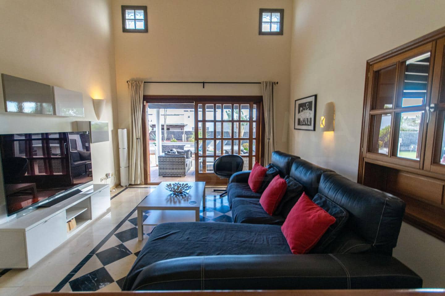 2 soverom Villa til salgs i Playa Blanca med svømmebasseng - € 519 000 (Ref: 10084915)