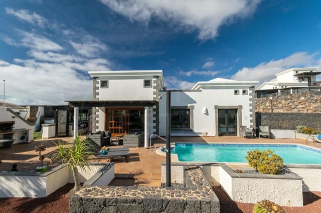 2 soverom Villa til salgs i Playa Blanca, Yaiza med svømmebasseng - € 519 000 (Ref: 10084915)
