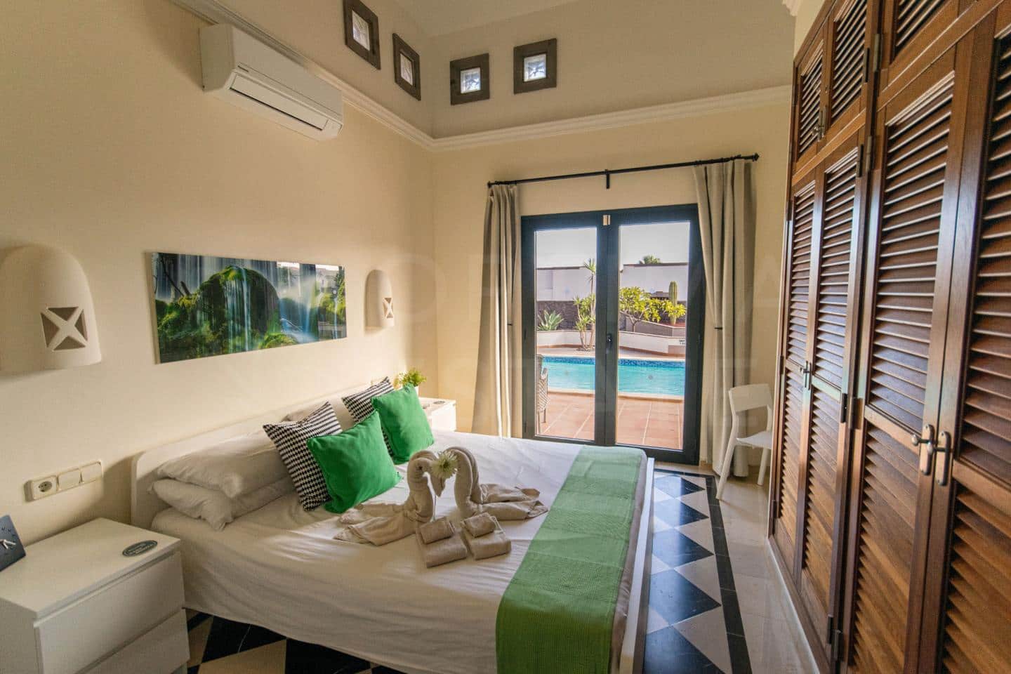 2 soverom Villa til salgs i Playa Blanca med svømmebasseng - € 519 000 (Ref: 10084915)