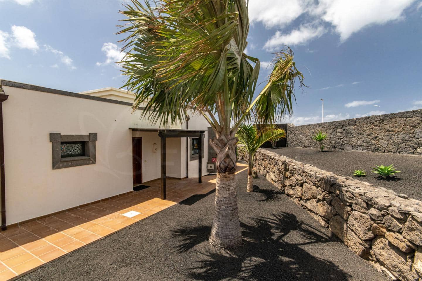 2 soverom Villa til salgs i Playa Blanca med svømmebasseng - € 519 000 (Ref: 10084915)