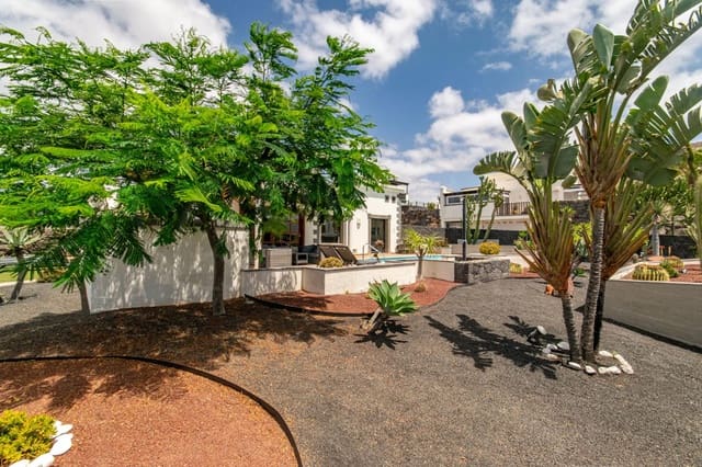 2 soverom Villa til salgs i Playa Blanca, Yaiza med svømmebasseng - € 519 000 (Ref: 10084915)