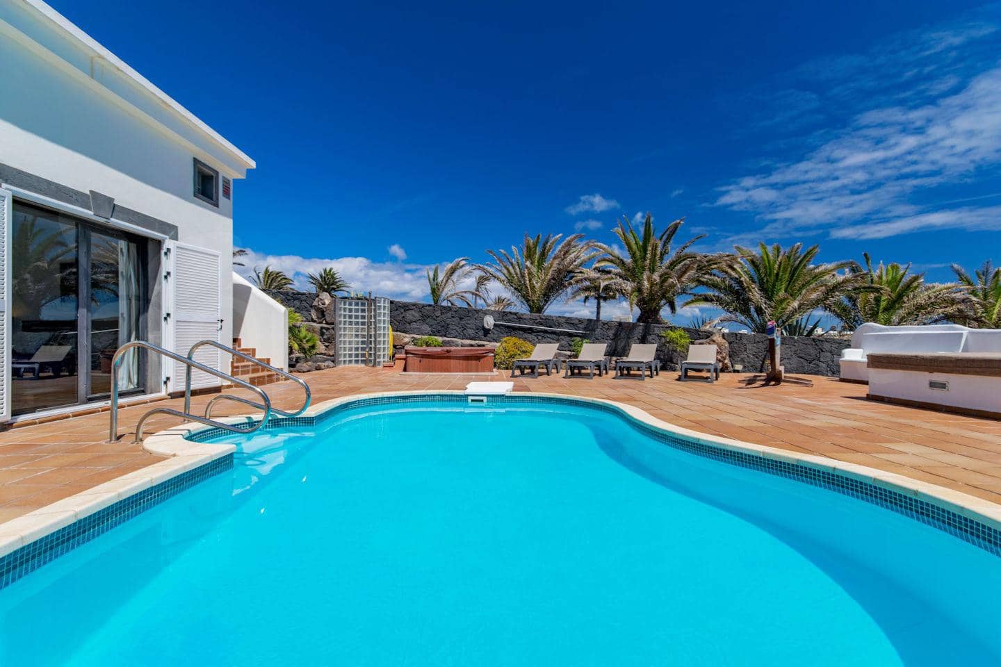 3 soverom Villa til salgs i Playa Blanca med svømmebasseng - € 689 000 (Ref: 8364216)