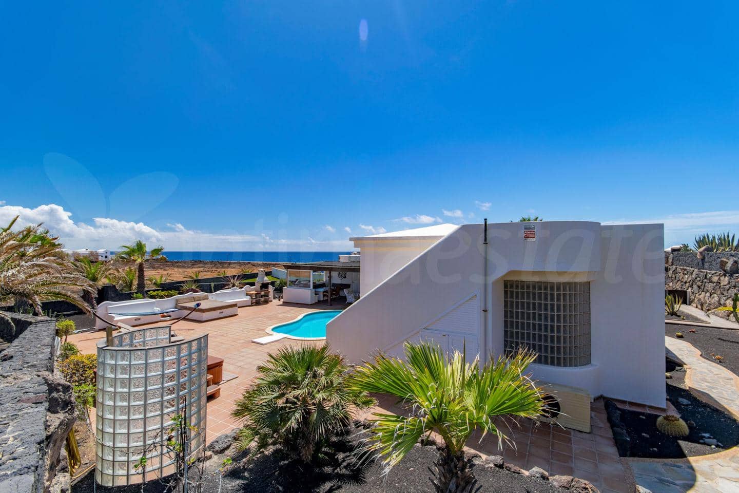 3 soverom Villa til salgs i Playa Blanca med svømmebasseng - € 689 000 (Ref: 8364216)