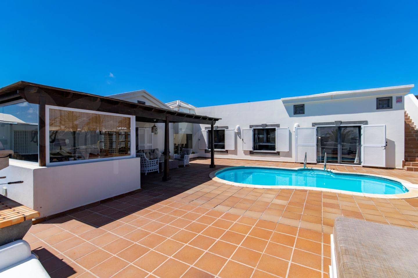 3 soverom Villa til salgs i Playa Blanca med svømmebasseng - € 689 000 (Ref: 8364216)