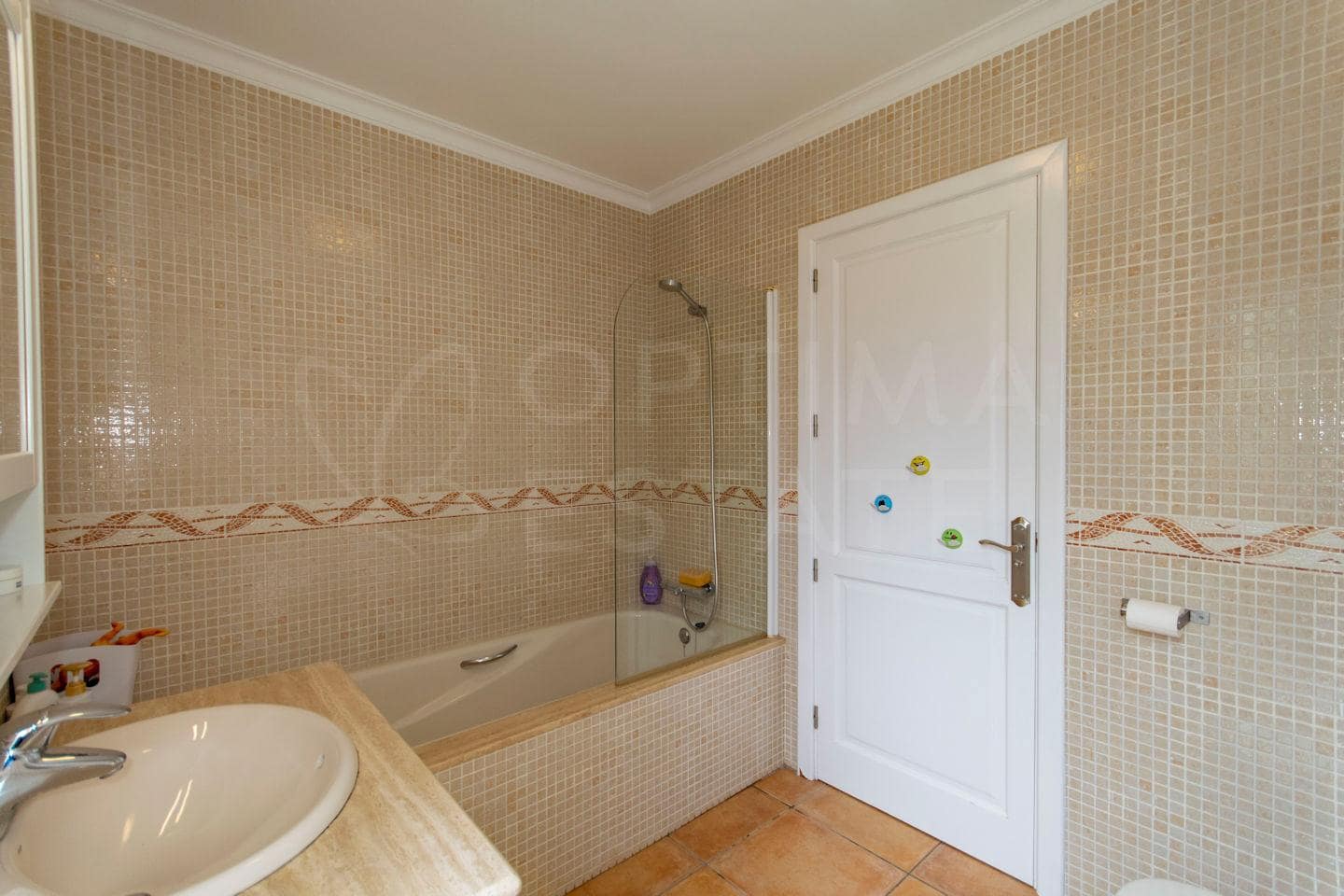 4 soveværelse Villa til salg i Las Brenas med swimmingpool - € 765.000 (Ref: 8881103)