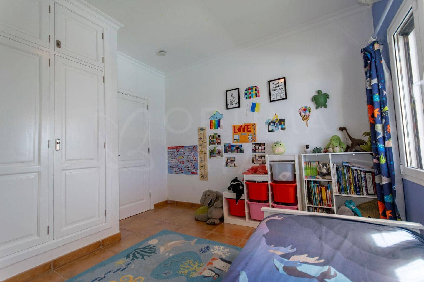 4 soveværelse Villa til salg i Las Brenas med swimmingpool - € 765.000 (Ref: 8881103)