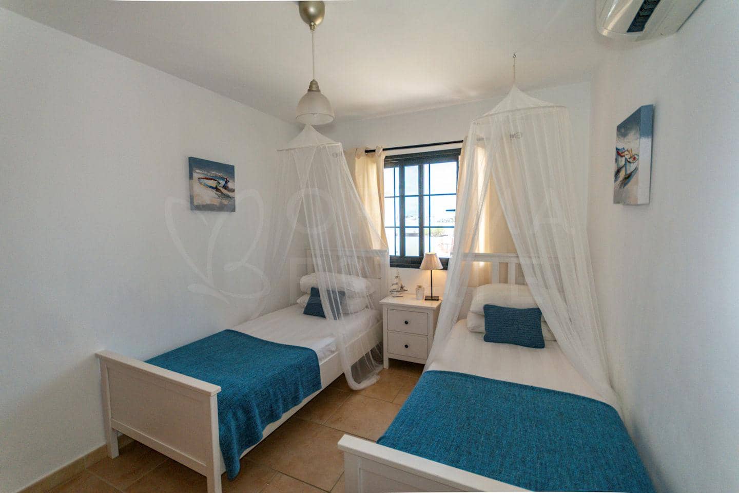 4 soveværelse Villa til salg i Playa Blanca med swimmingpool - € 689.000 (Ref: 9128902)