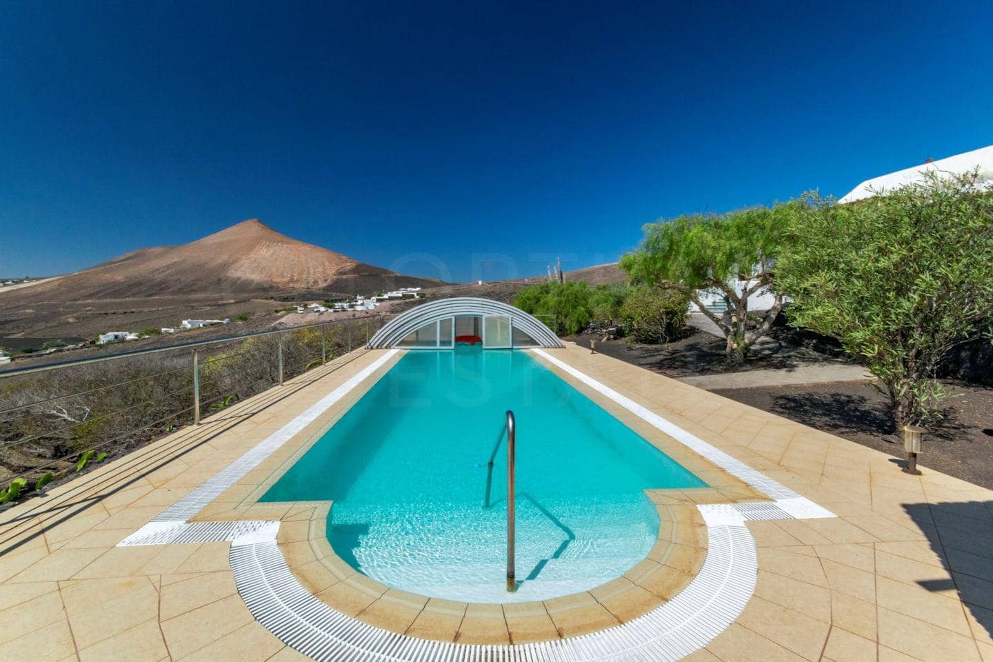 4 soverom Villa til salgs i Conil med svømmebasseng garasje - € 1 472 000 (Ref: 9319586)