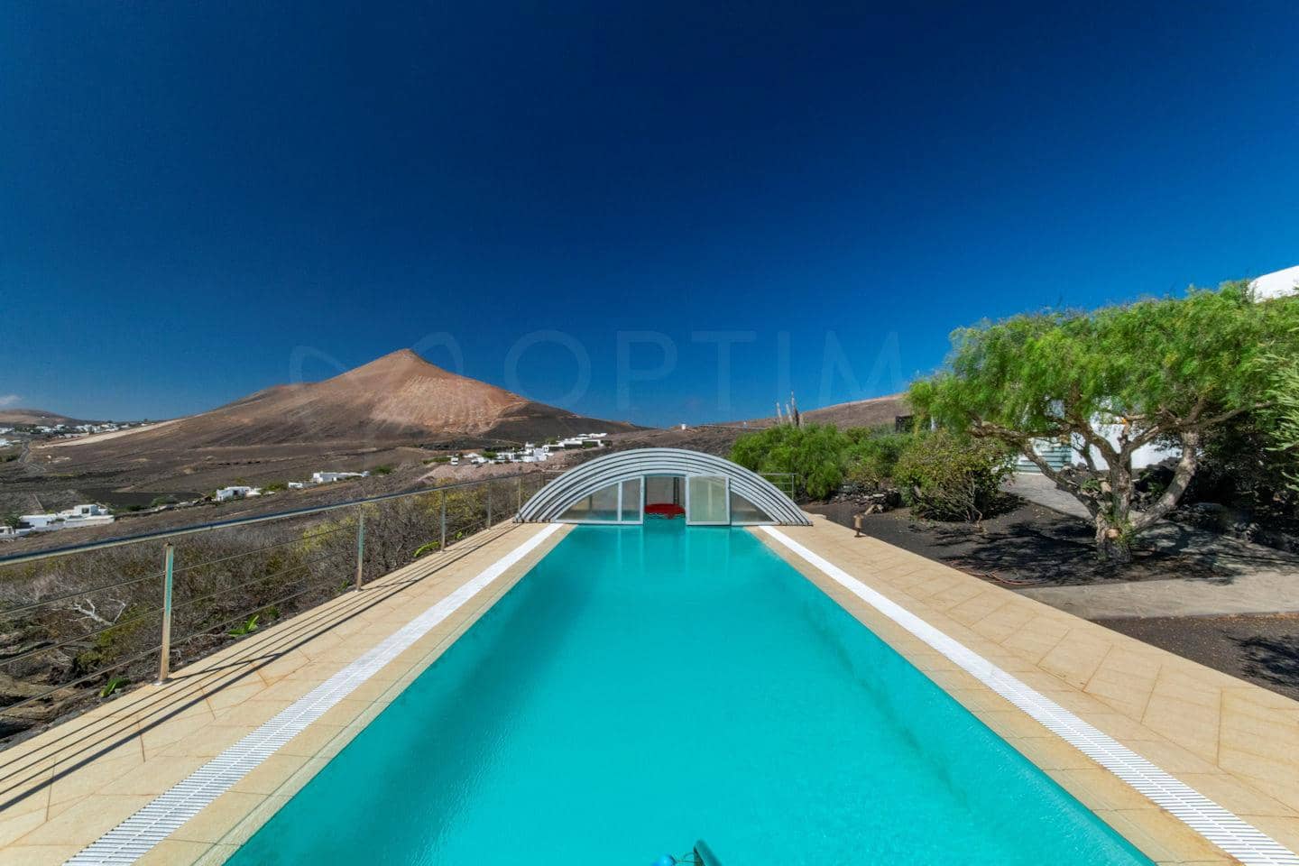 4 soveværelse Villa til salg i Conil med swimmingpool garage - € 1.230.000 (Ref: 9319586)