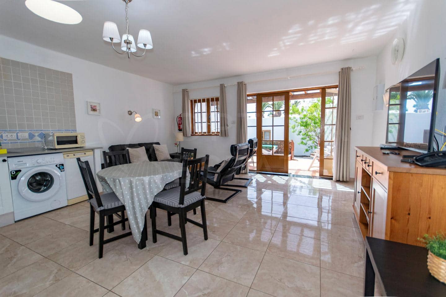 1 sypialnia Willa na sprzedaż w Playa Blanca z basenem - 295 000 € (Ref: 9426538)