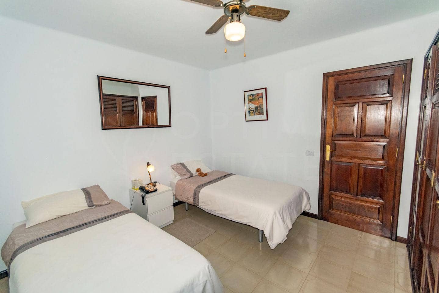 Chalet de 3 habitaciones en Playa Blanca en venta con piscina garaje - 750.000 € (Ref: 9436337)
