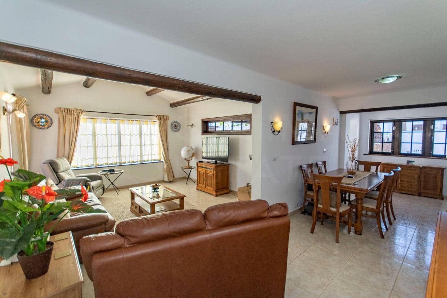 Chalet de 3 habitaciones en Playa Blanca en venta con piscina garaje - 750.000 € (Ref: 9436337)