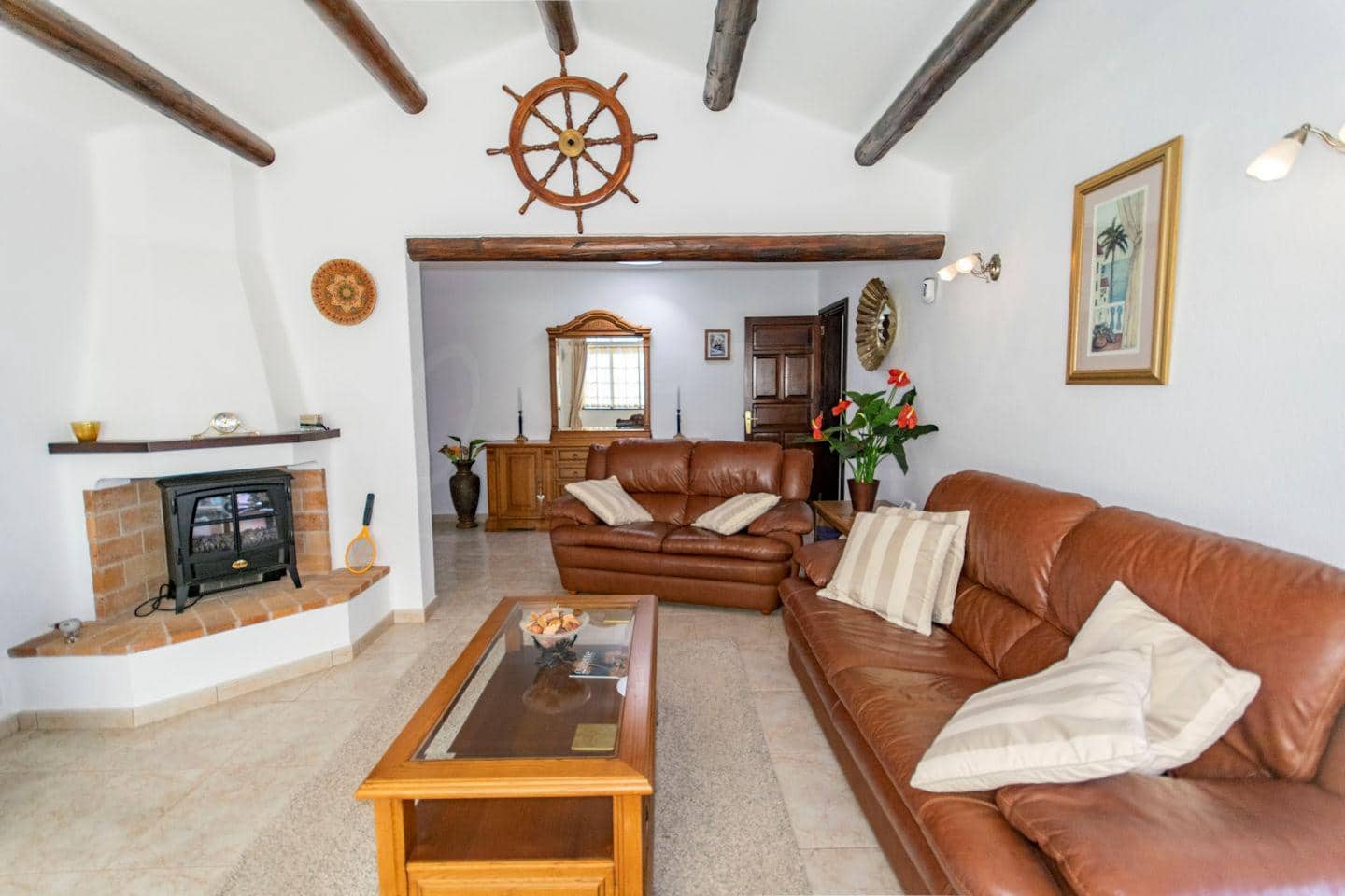 Chalet de 3 habitaciones en Playa Blanca en venta con piscina garaje - 750.000 € (Ref: 9436337)