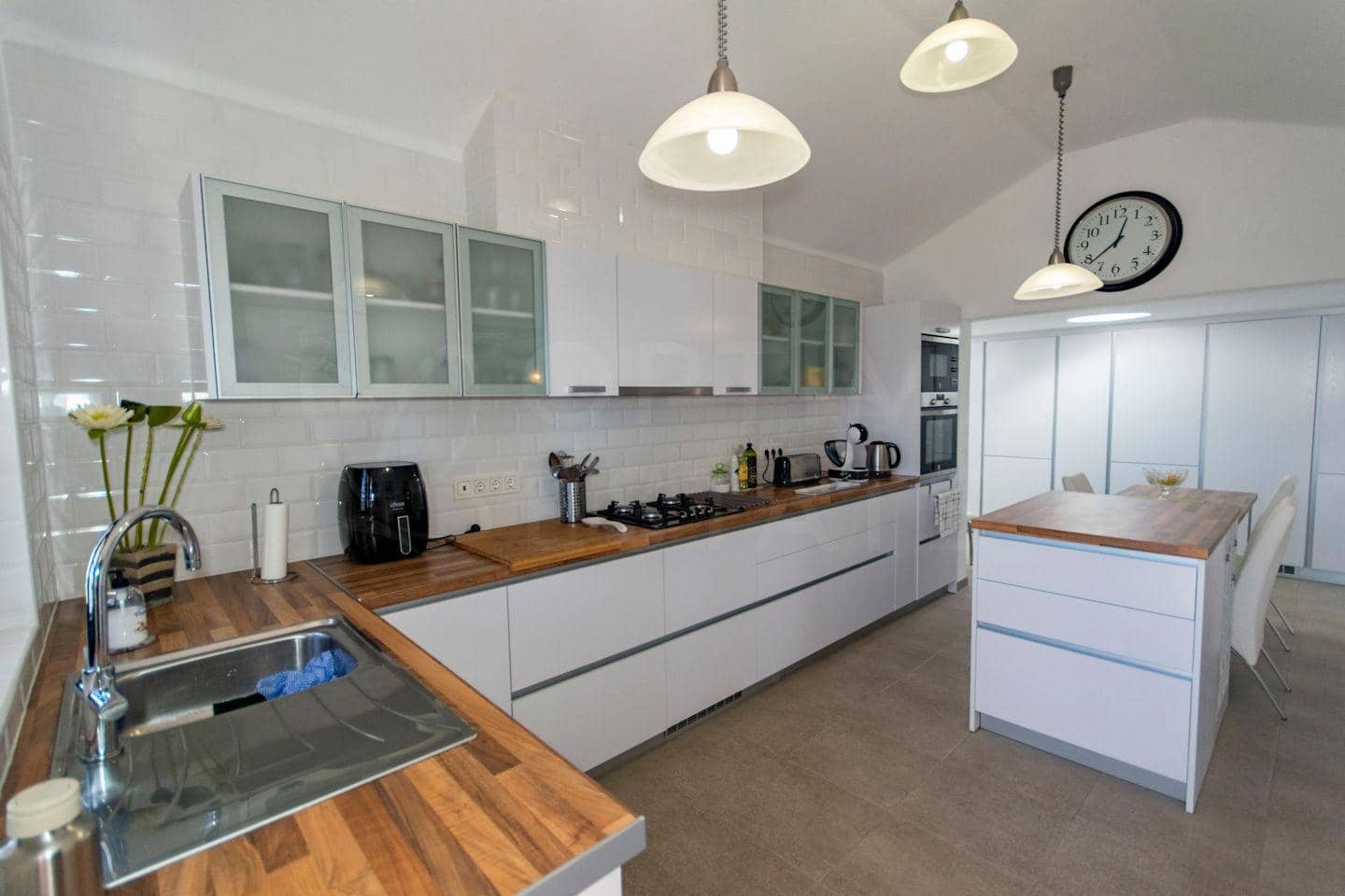 Chalet de 3 habitaciones en Playa Blanca en venta con piscina garaje - 750.000 € (Ref: 9436337)