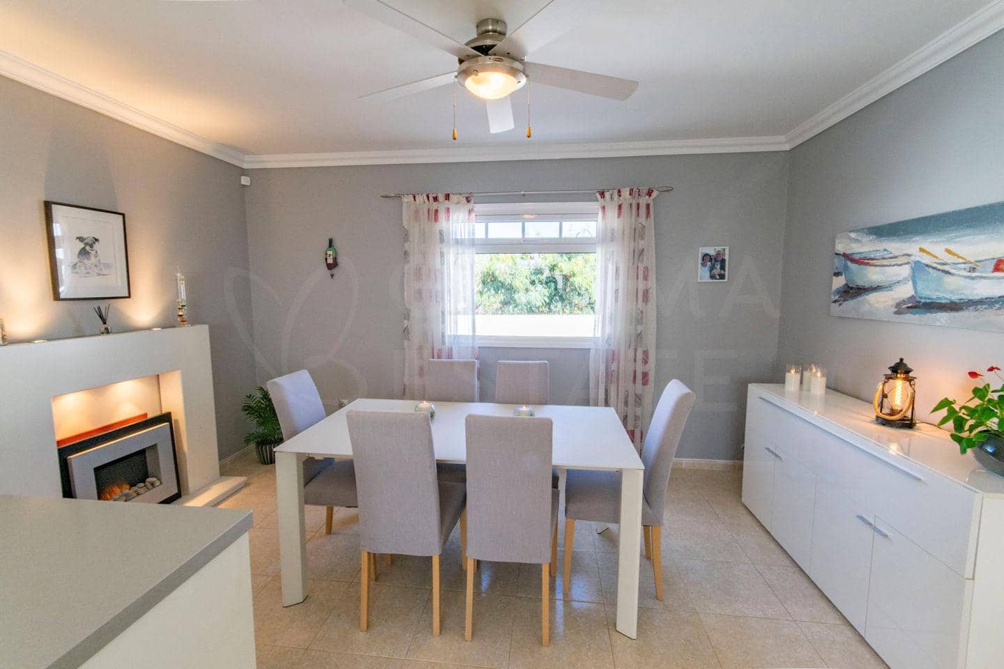 4 soveværelse Villa til salg i Yaiza med swimmingpool garage - € 565.000 (Ref: 9438739)