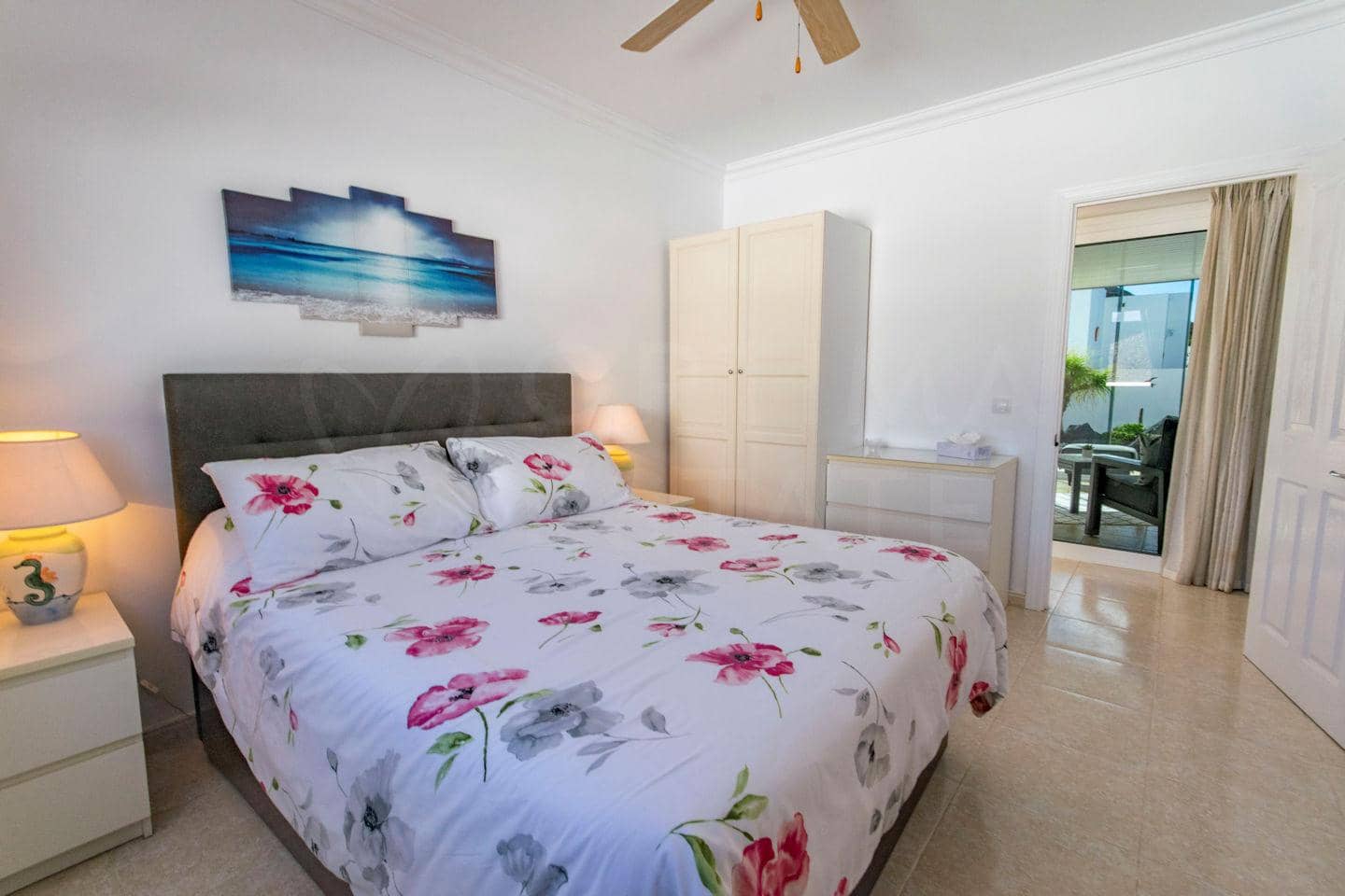 4 soveværelse Villa til salg i Yaiza med swimmingpool garage - € 565.000 (Ref: 9438739)