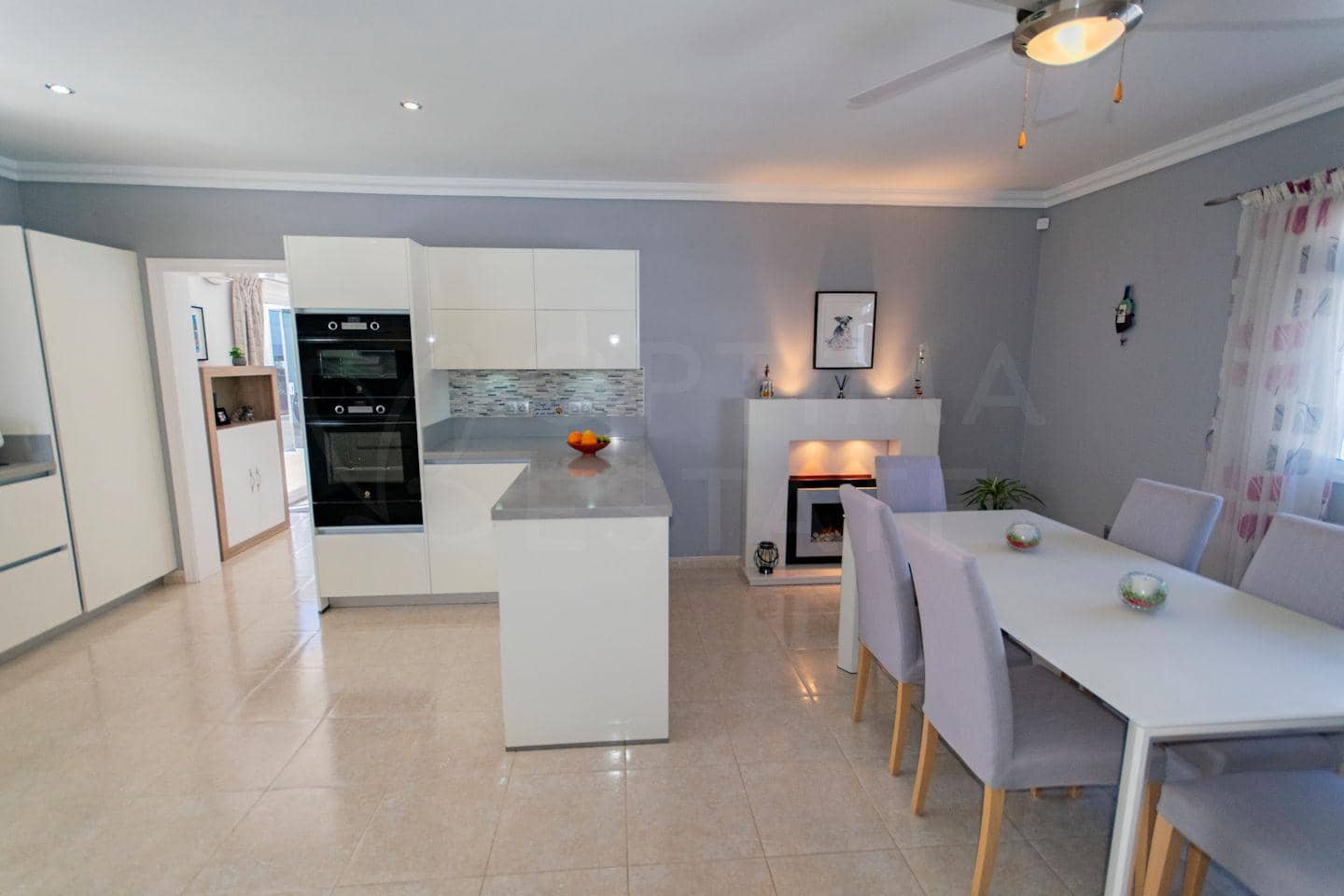 3 soveværelse Villa til salg i Yaiza med swimmingpool garage - € 565.000 (Ref: 9438739)