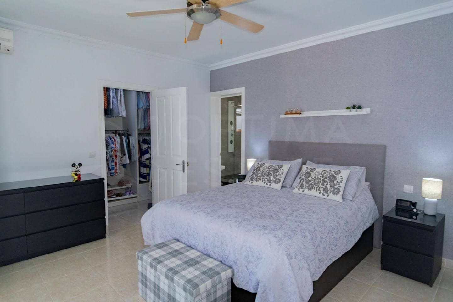 3 soveværelse Villa til salg i Yaiza med swimmingpool garage - € 565.000 (Ref: 9438739)