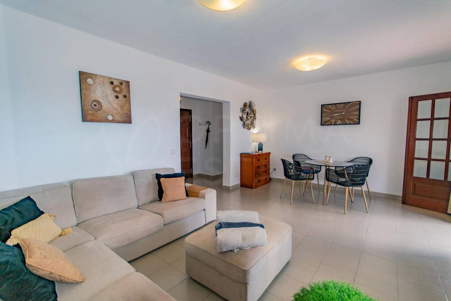 2 bedroom Villa for sale in Playa Blanca with pool garage - € 395,000 (Ref: 9528648)