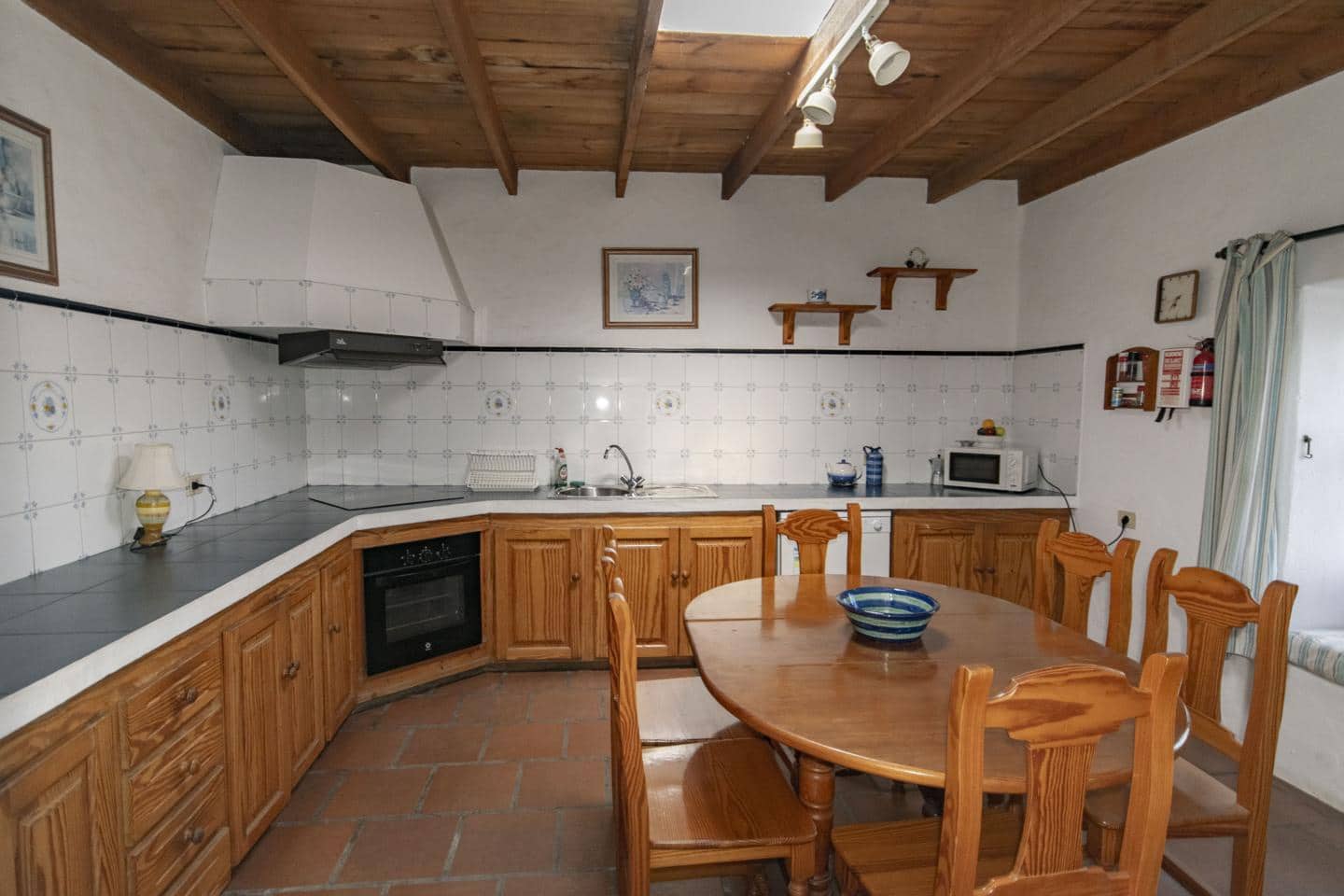 4 makuuhuone Huvila myytävänä paikassa Tias - 523 000 € (Ref: 9624087)