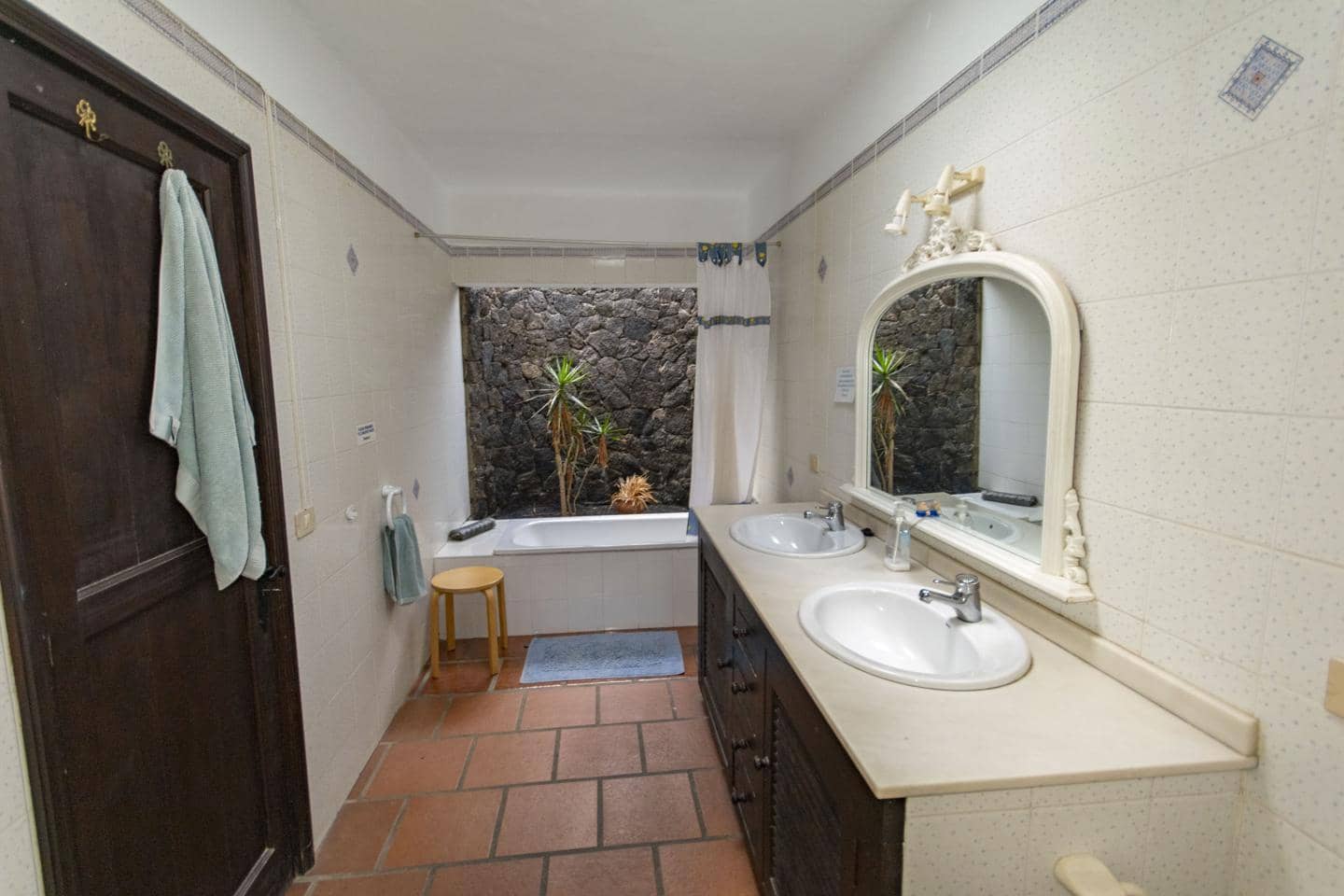 4 makuuhuone Huvila myytävänä paikassa Tias - 523 000 € (Ref: 9624087)