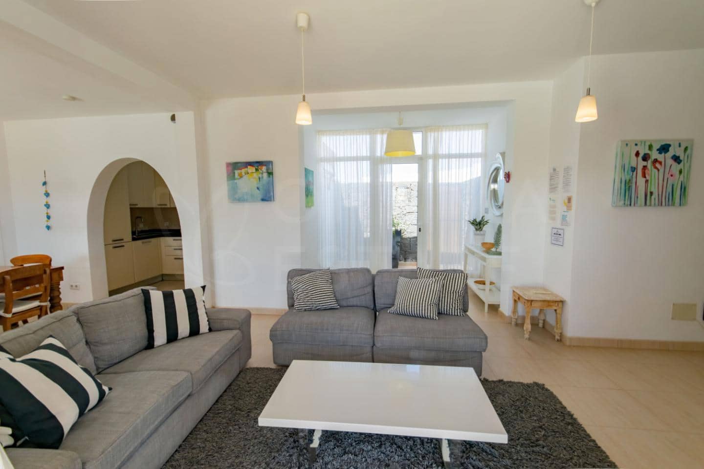 3 bedroom Villa for sale in Playa Blanca with pool - € 493,000 (Ref: 9700176)