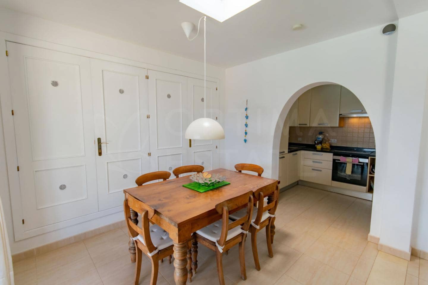 3 bedroom Villa for sale in Playa Blanca with pool - € 493,000 (Ref: 9700176)