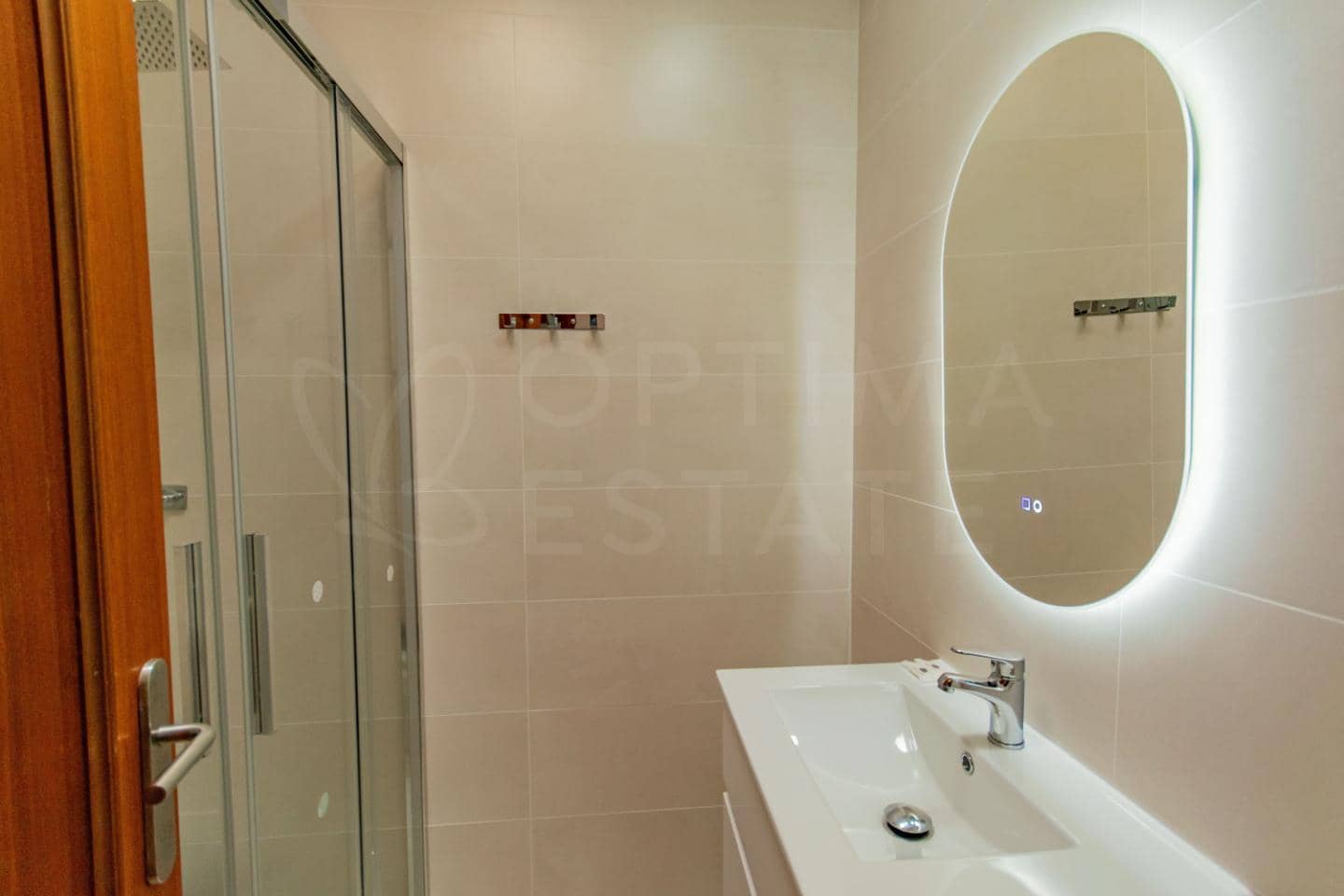 3 bedroom Villa for sale in Playa Blanca with pool - € 493,000 (Ref: 9700176)