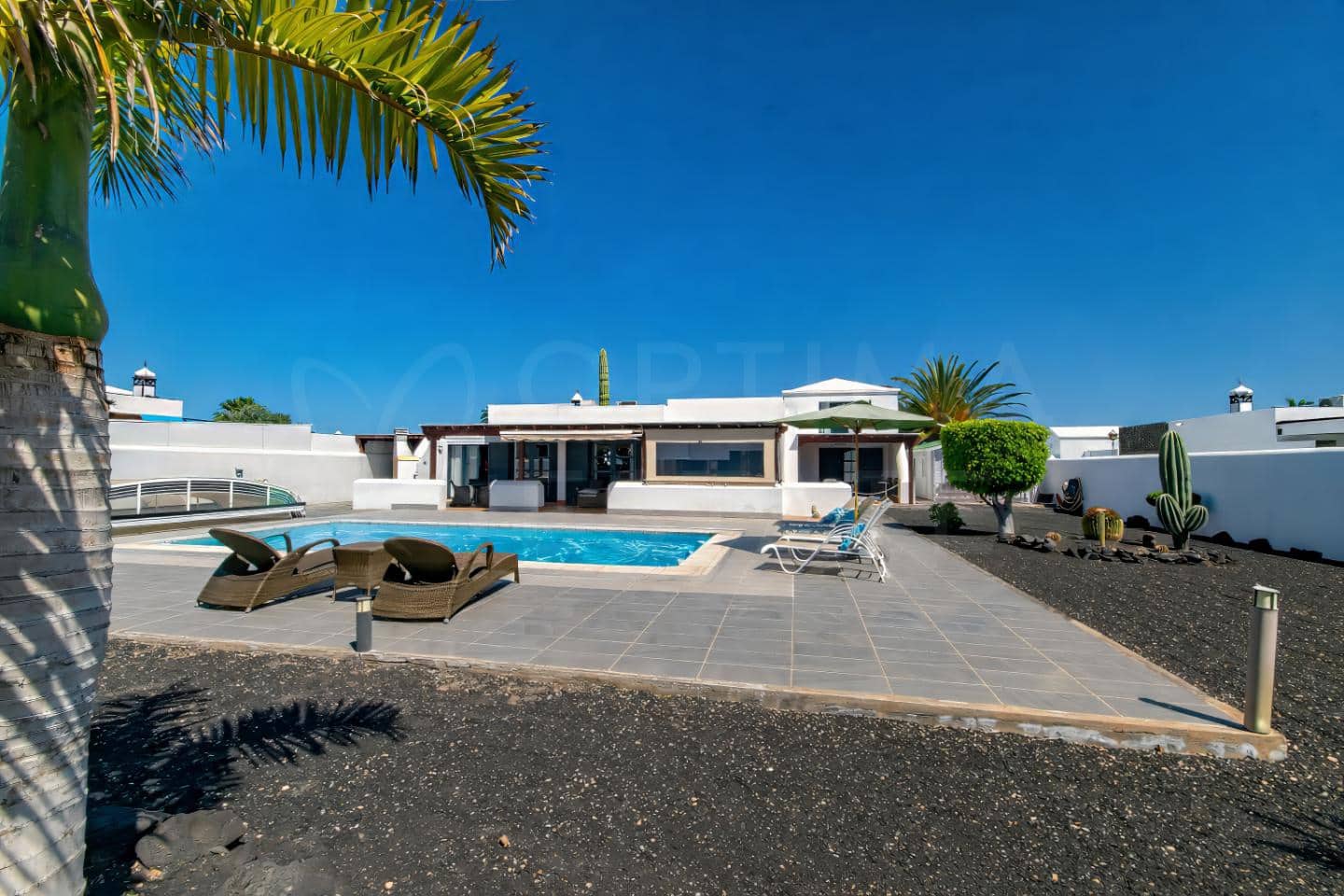 3 camera da letto Villa in vendita in Playa Blanca con piscina garage - 647.000 € (Rif: 9777258)