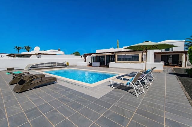 3 Zimmer Villa zu verkaufen in Playa Blanca, Yaiza mit Pool Garage - 647.000 € (Ref: 9777258)