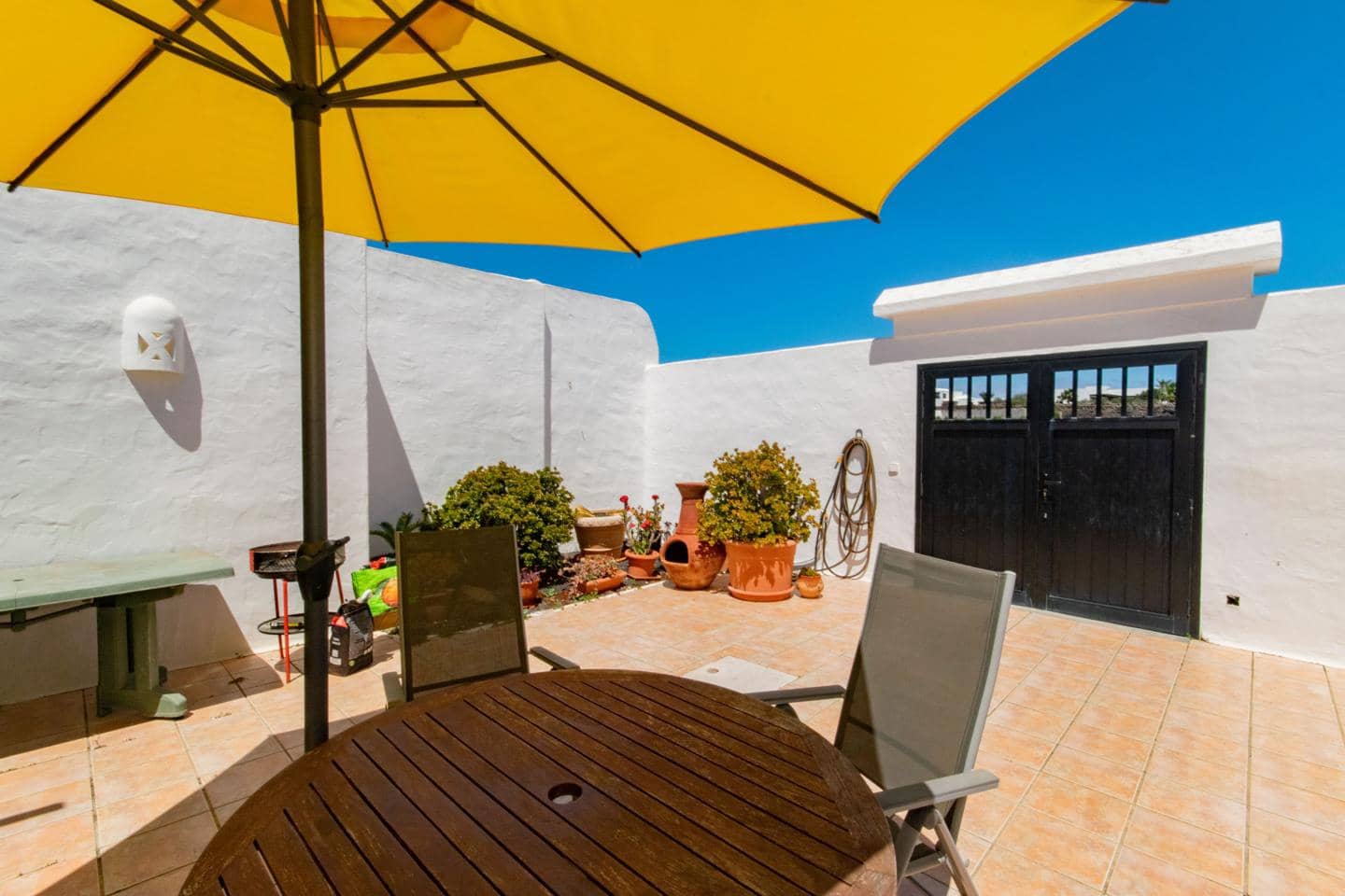 3 camera da letto Villa in vendita in Yaiza con piscina - 448.000 € (Rif: 9809843)