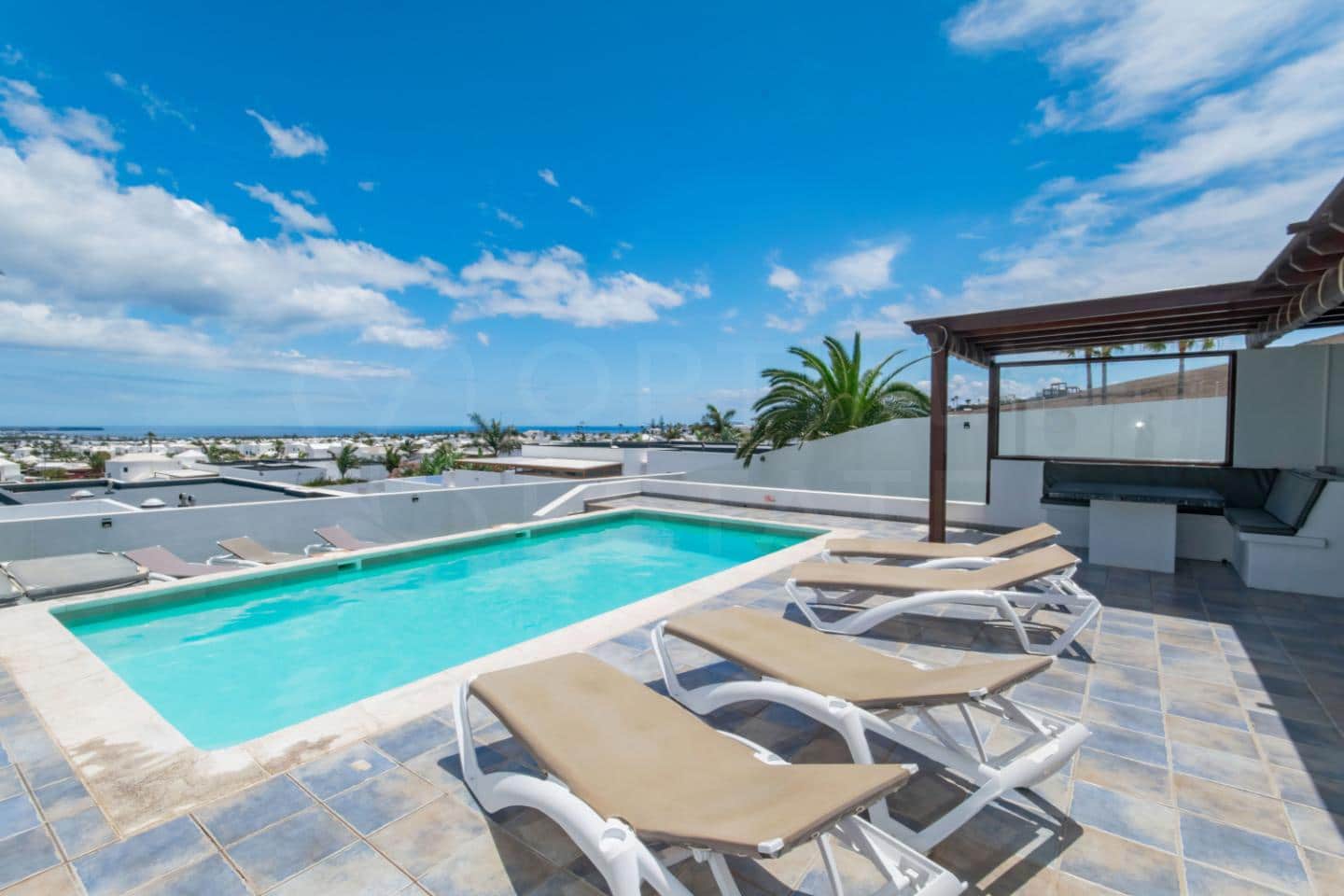 3 Zimmer Villa zu verkaufen in Playa Blanca mit Pool Garage - 449.000 € (Ref: 9844576)