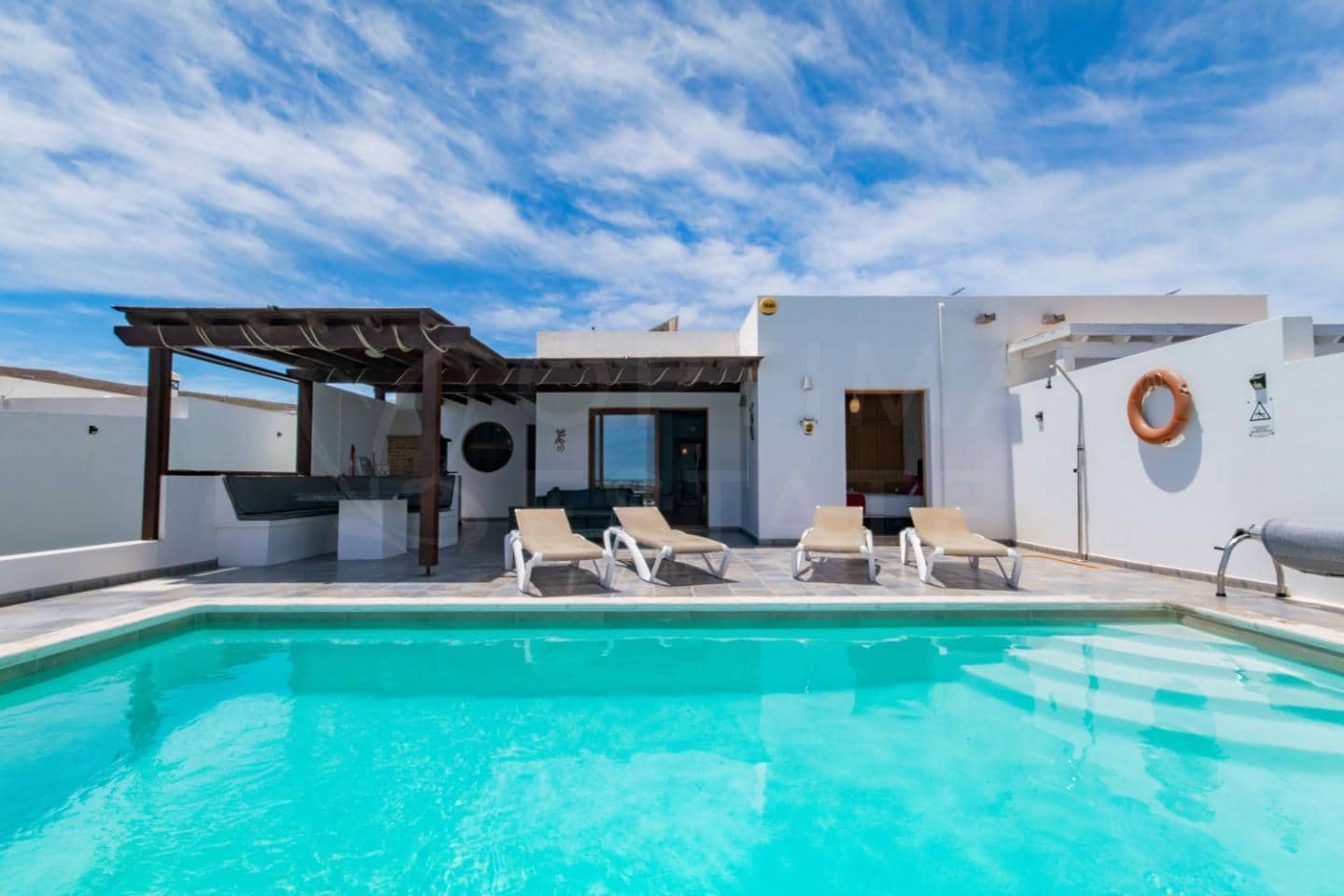 3 Zimmer Villa zu verkaufen in Playa Blanca mit Pool Garage - 449.000 € (Ref: 9844576)