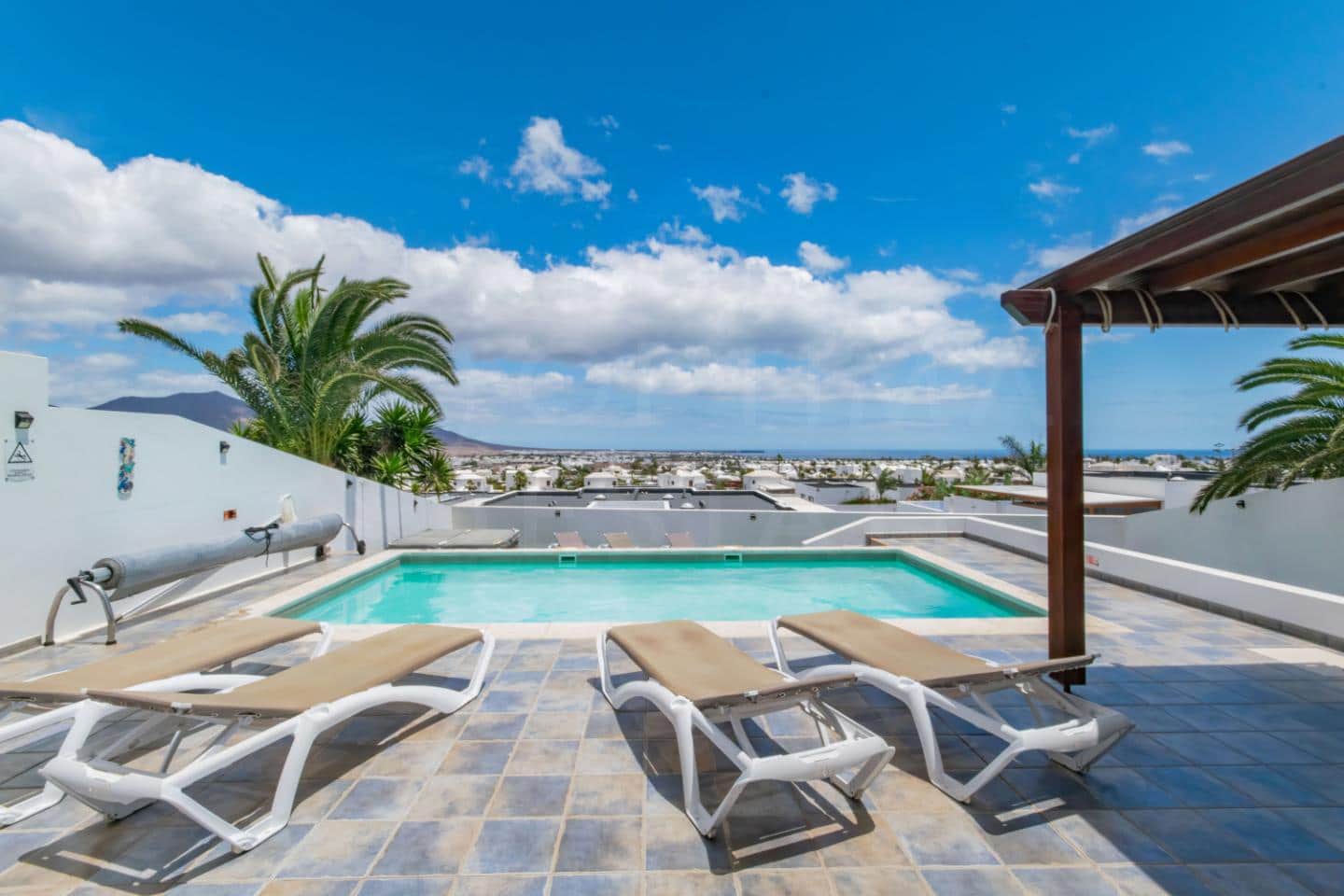 3 Zimmer Villa zu verkaufen in Playa Blanca mit Pool Garage - 449.000 € (Ref: 9844576)